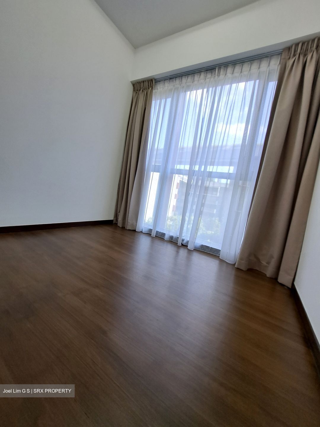 Royalgreen (D10), Condominium #437965781